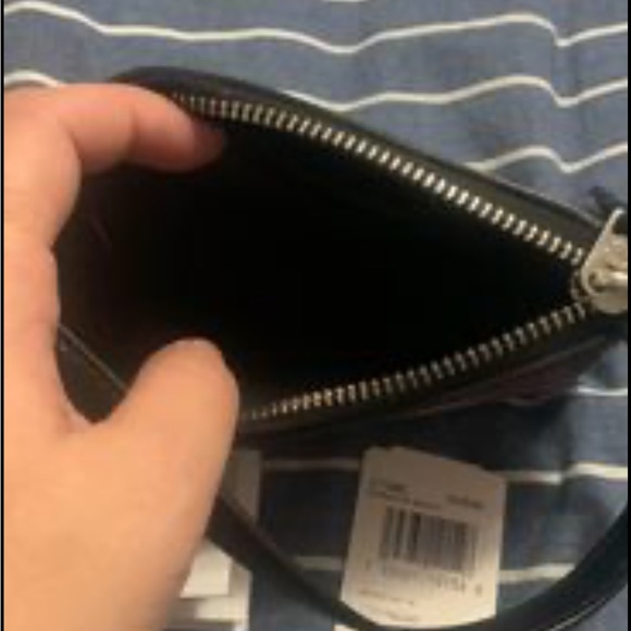 Coach wristlet - Picture 2 of 2